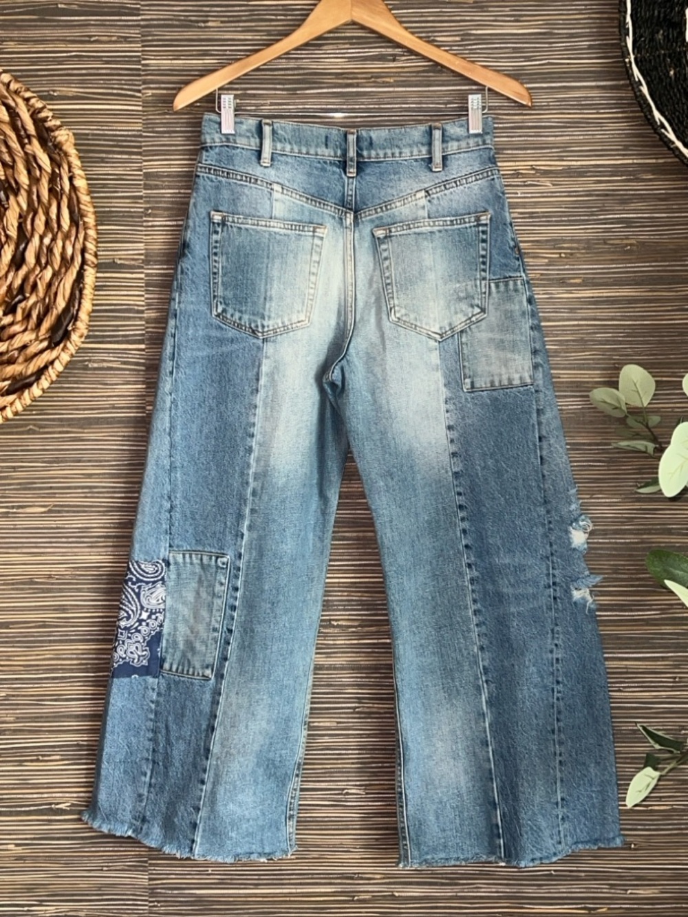 Free People Heart Of Gold Wide Leg Patch Jeans 29 - Picture 8 of 17